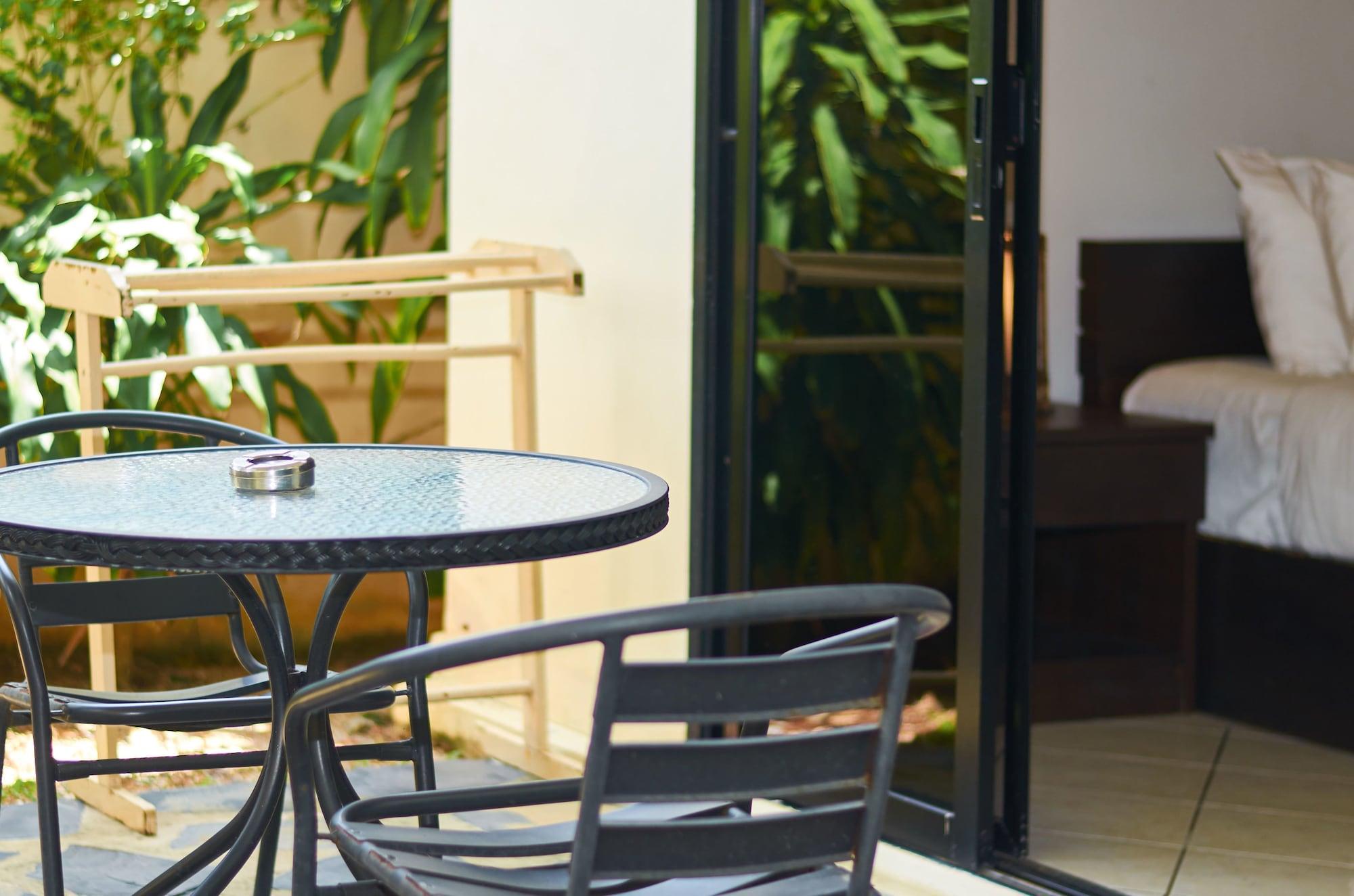 Phuket Riviera Villas Hotel Nai Harn Екстериор снимка