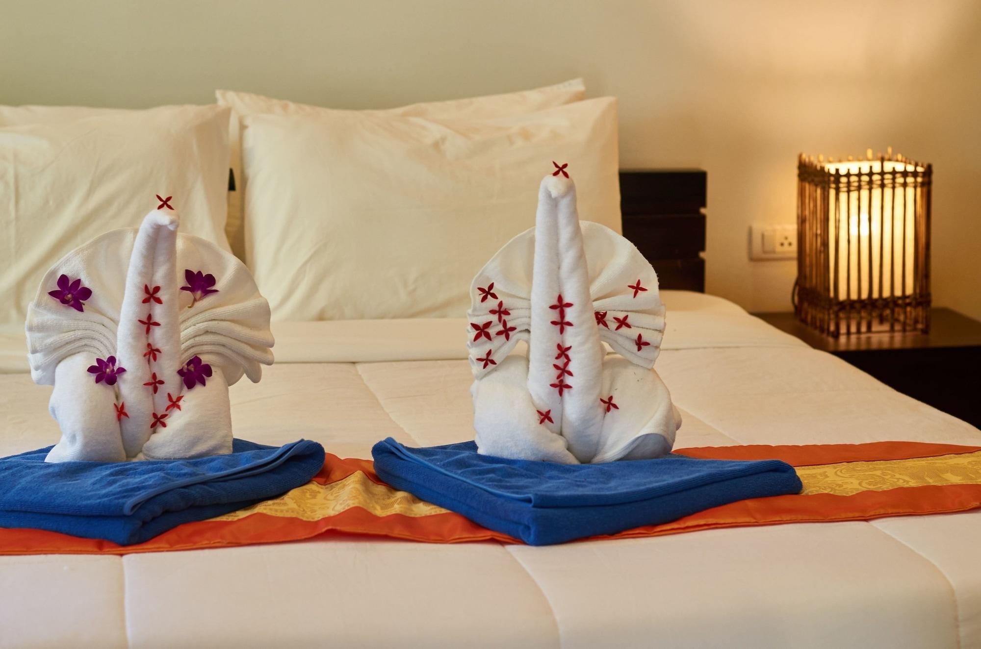 Phuket Riviera Villas Hotel Nai Harn Екстериор снимка