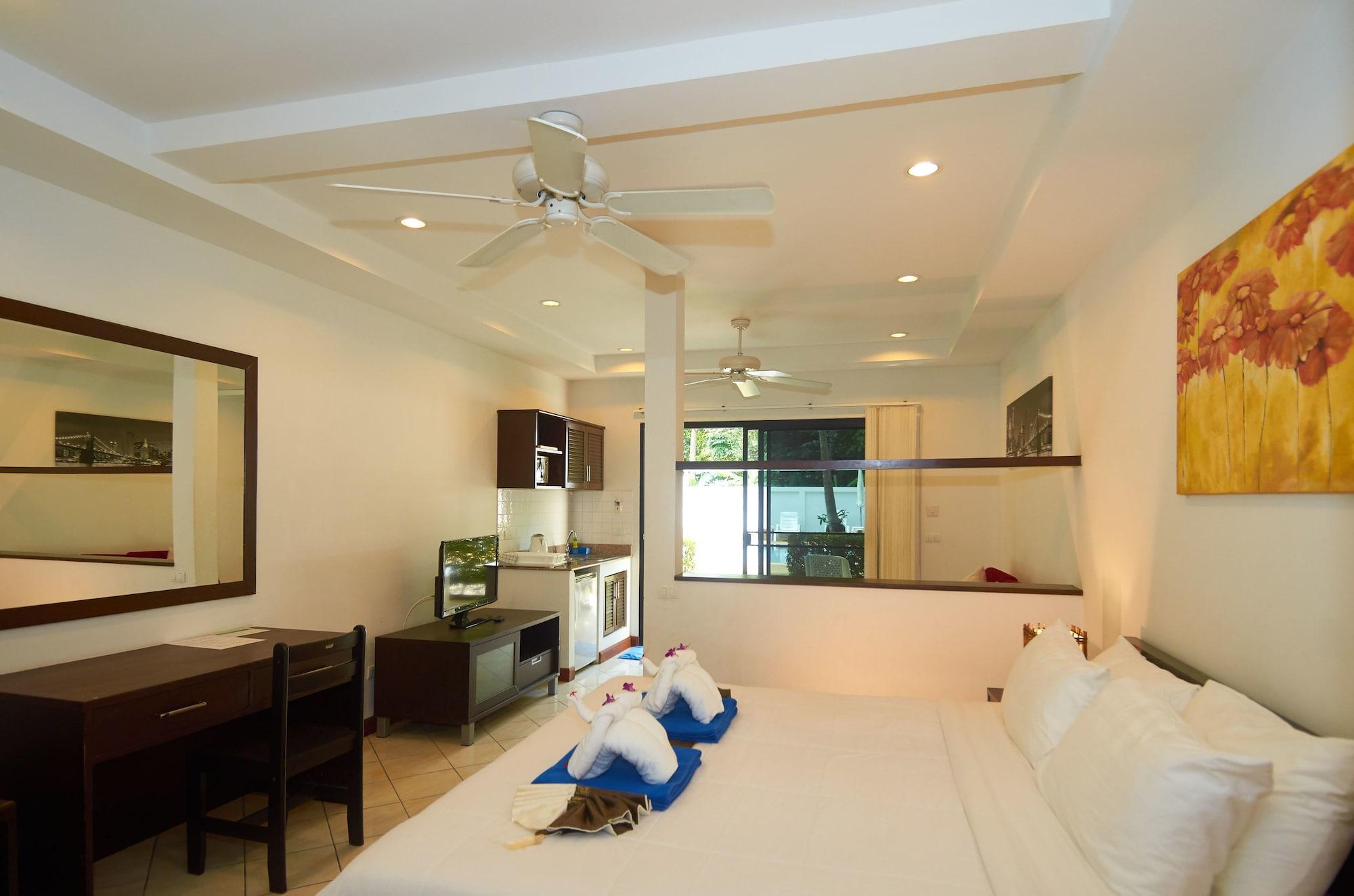 Phuket Riviera Villas Hotel Nai Harn Екстериор снимка