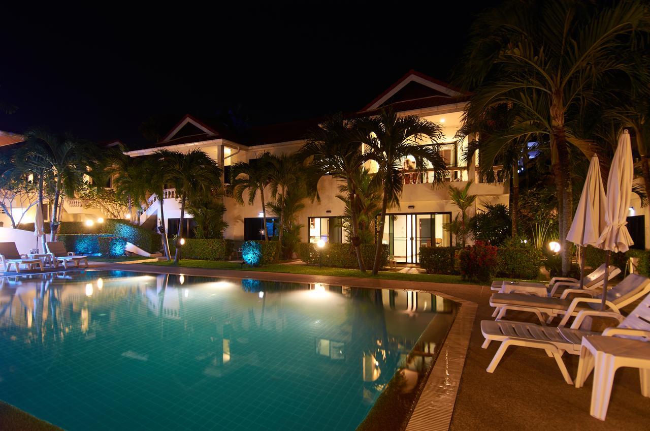 Phuket Riviera Villas Hotel Nai Harn Екстериор снимка