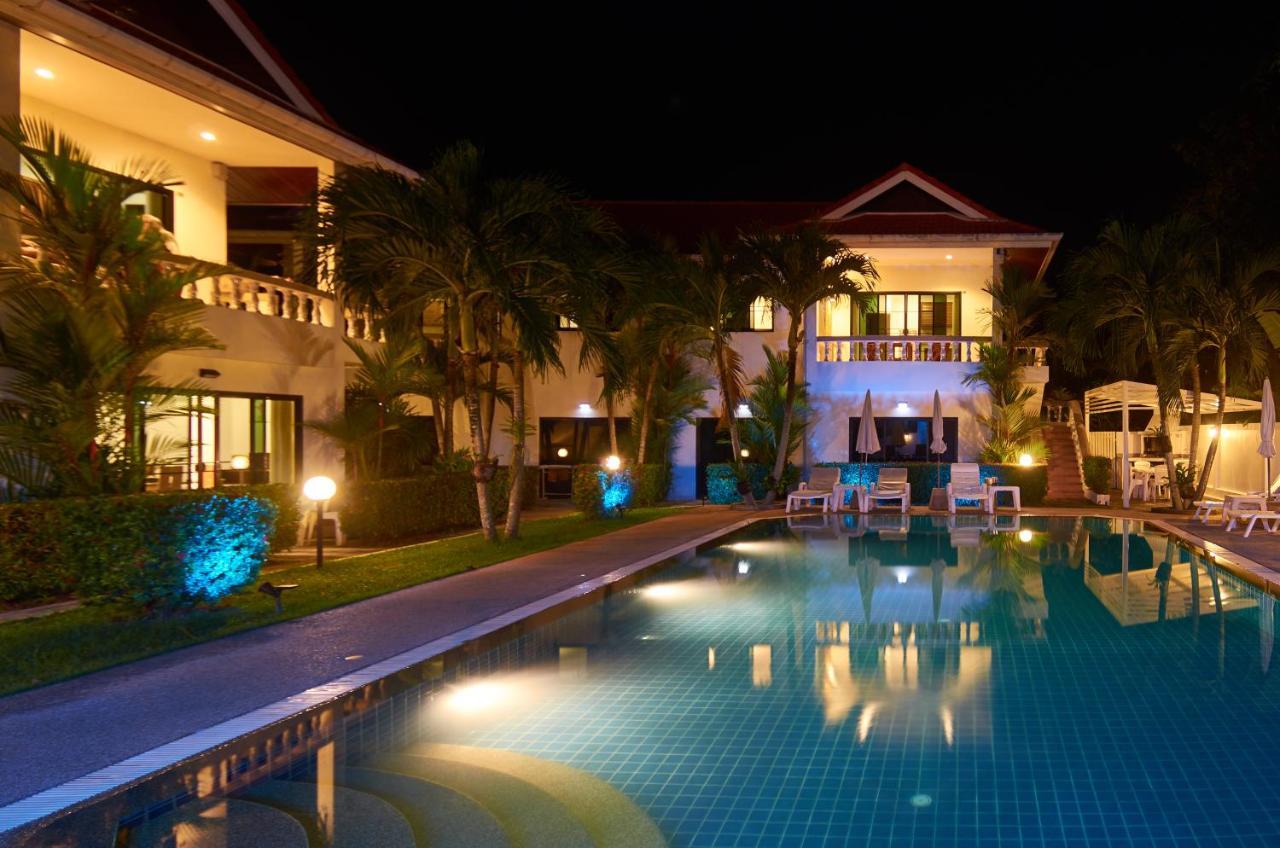 Phuket Riviera Villas Hotel Nai Harn Екстериор снимка