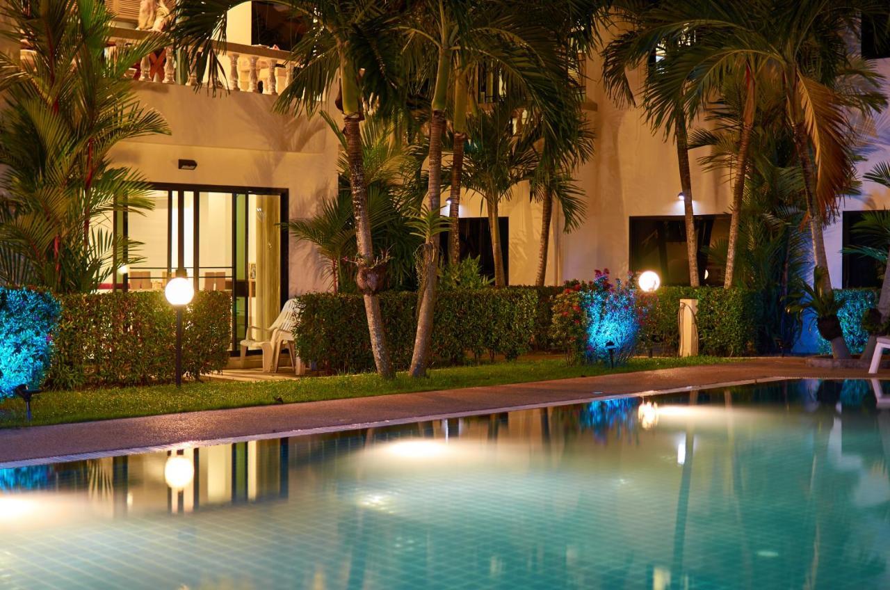 Phuket Riviera Villas Hotel Nai Harn Екстериор снимка